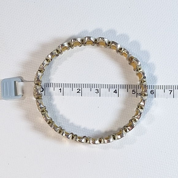 Crystal Cluster Silver Tone Stretch Bracelet - Picture 6 of 6